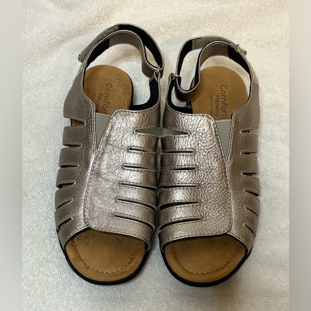 Comfortiva Pisces Gold/Grey Metallic Leather Slingback Sandals Size 7.5W